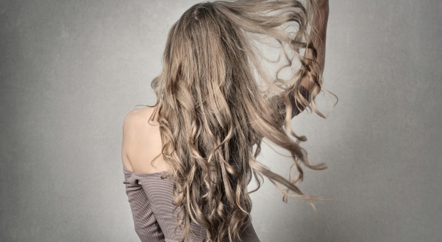 Alopecia areata-Ön mikor vette észre?